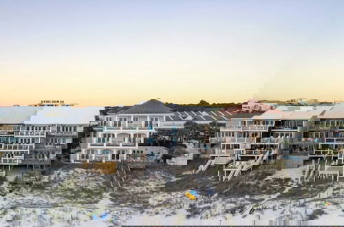 Foto 60 - Backyard Beach by Avantstay Oceanfront Destin Paradise