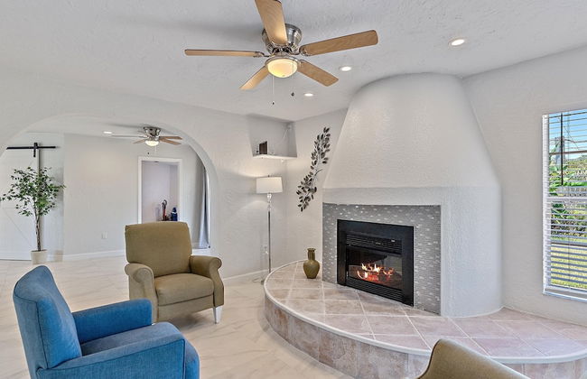 Paradise Palace 4 Bedroom Home by RedAwning - Foto 18
