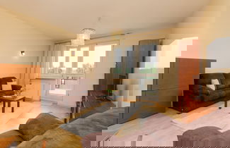 Foto 1 - Spacious Apartment Pruszkow by Renters