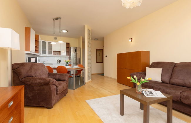 Spacious Apartment Pruszkow by Renters - Foto 10