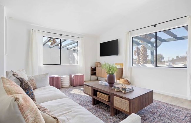 Carmella by Avantstay Modern Jtree Home w/ Large Outdoor Area! - Photo 14