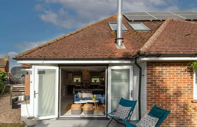Bosham 3 BR Beach House With Garden Playhouse - Foto 32