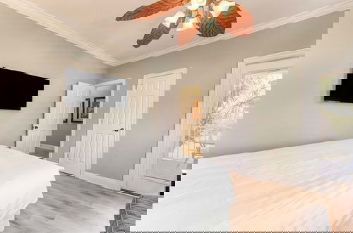 Photo 32 - Carmine by Avantstay 2022 Remodeled Destin Home