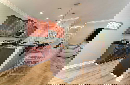 Photo 5 - Carmine by Avantstay 2022 Remodeled Destin Home