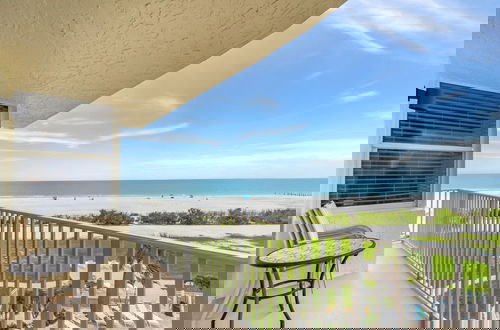 Foto 18 - Updated Gulf Front Condo On The South End Of Fort Myers Beach! 1 Bedroom Condo by RedAwning