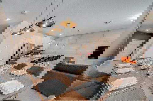 Foto 40 - Storey Lake Resort 4 Bed With Private Pool 4 Bedroom Townhouse by RedAwning