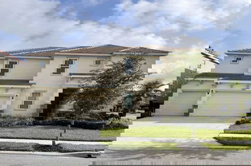 Foto 1 - Luxury 13 Bedroom Disney Villa Pool SPA Game Room WI-FI 13 Villa by RedAwning