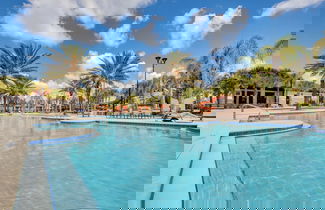 Foto 2 - Luxury 13 Bedroom Disney Villa Pool SPA Game Room WI-FI 13 Villa by RedAwning