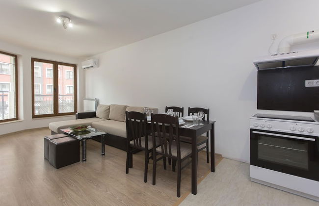 Bright 1bdr Apartment Near Center - Free Parking - Foto 2