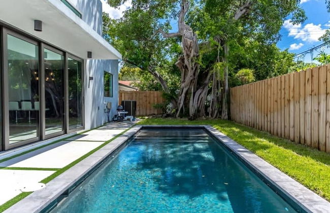 Lux Villa With Pool Wynwood House by Rovetravel - Photo 1