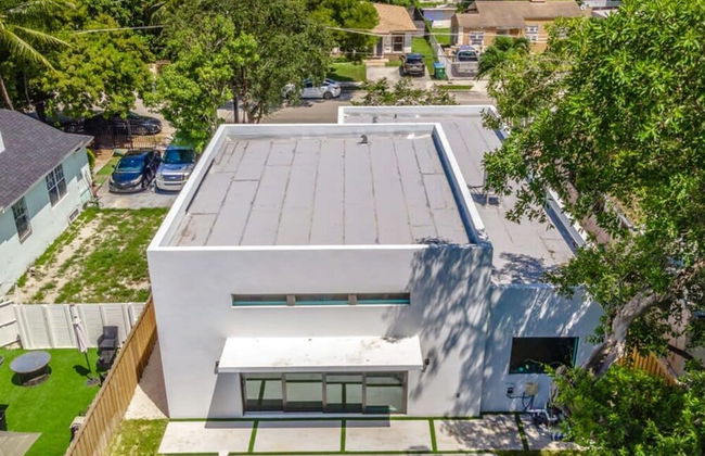Lux Villa With Pool Wynwood House by Rovetravel - Photo 31