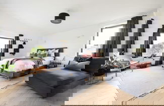 Photo 1 - Stunning Home With Garden Panoramic Views