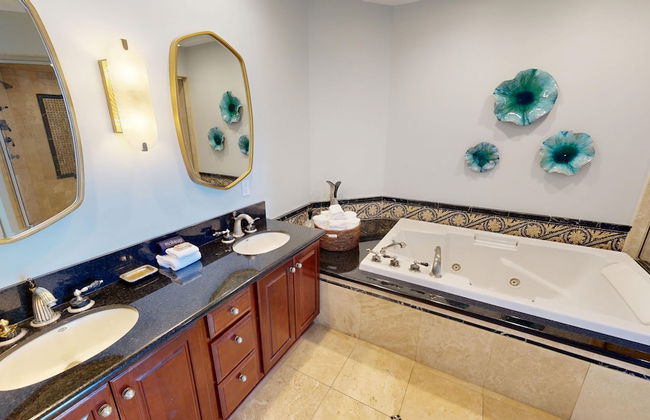 Silver Beach Towers 1905e 3 Bedroom Condo by RedAwning - Photo 27