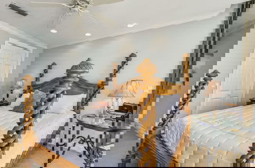 Photo 8 - Silver Beach Towers 1905E is a Gulf Front 3 BR Penthouse - Free Beach Service by RedAwning