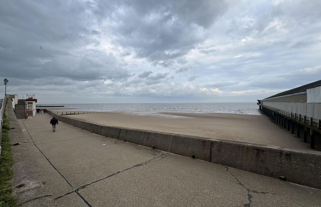 Beautiful 2 Bed Apartment in Walton on the Naze - Foto 5