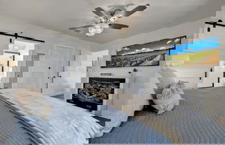 Foto 2 - Crystal Cow Haus!
