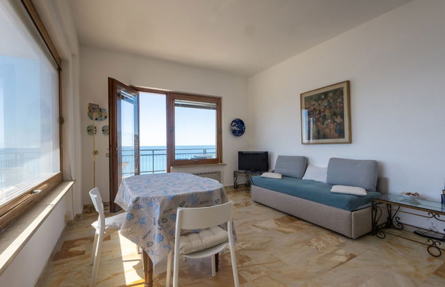 Sky Sea Apartment in Ospedaletti - Foto 4