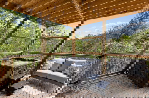 Foto 42 - Stargazer Chalet 5 Bedroom Cabin by RedAwning