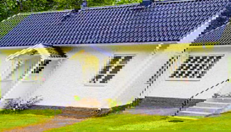 Photo 1 - 4 Person Holiday Home in Asbro