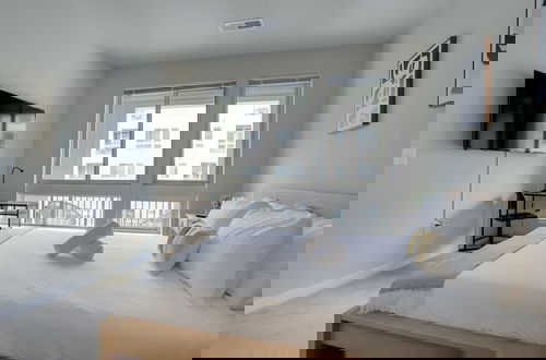 Foto 6 - Exceptional Comfort Alexandria Apartment