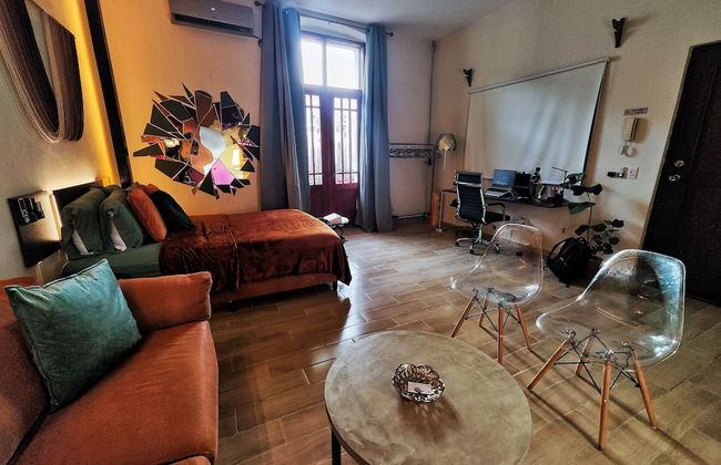 Golden Studio By Paradox - Photo 9