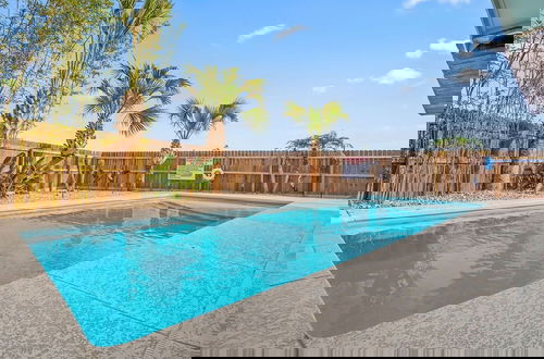 Foto 26 - Aqua Dreams - Pet Friendly! Heated Private Pool!