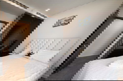 Photo 17 - The LUMIERE Riverside Residence