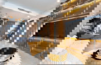 Photo 3 - The LUMIERE Riverside Residence