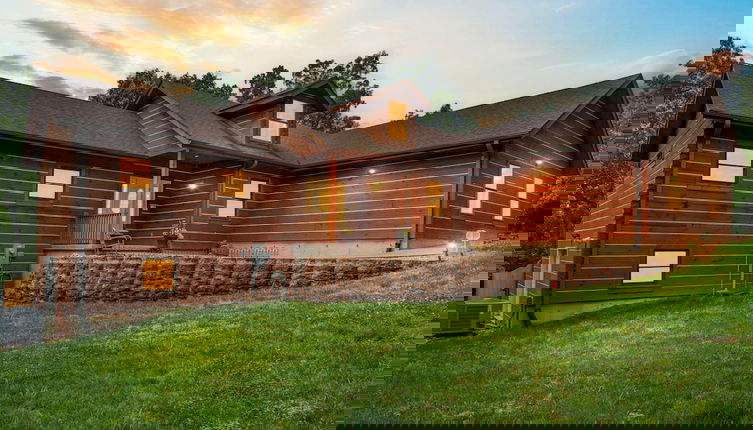 Foto 1 - Teals Treasure Secluded Lakeside Cabin for 8!