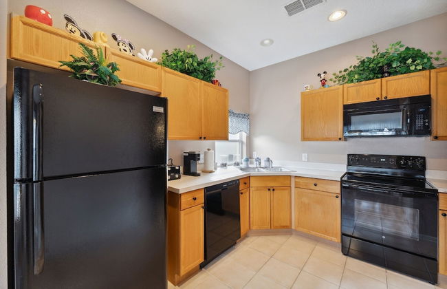 Vacation Resort Home Right Outside Of Disney World Parks With Private Pool 4 Bedroom Home by RedAwning - Photo 11