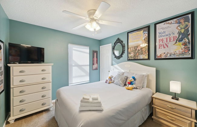 Vacation Resort Home Right Outside Of Disney World Parks With Private Pool 4 Bedroom Home by RedAwning - Photo 4