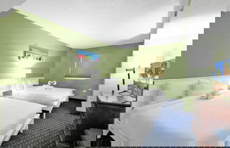 Foto 3 - Carolinian Resort