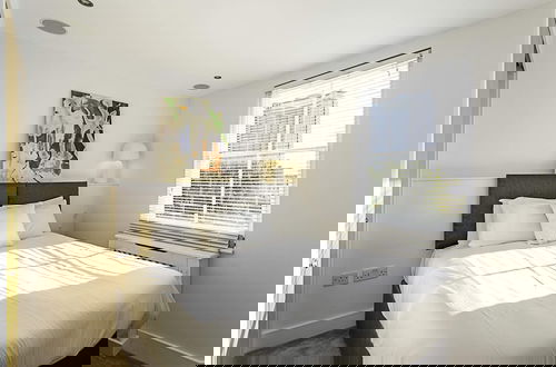 Foto 8 - Elegant 3 bed Apartment in Earls Court