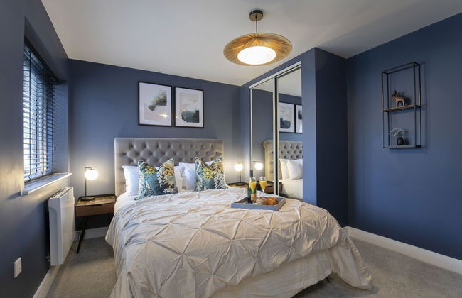 Elliot Oliver - Exquisite 2 Bedroom Apartment With Garden, Parking & EV Charger - Foto 1
