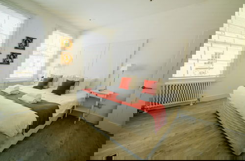 Photo 6 - Argyle St Apartments