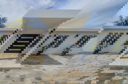 Photo 48 - NEW 5BR Villa w Privatepool 3min to Eagle Beach