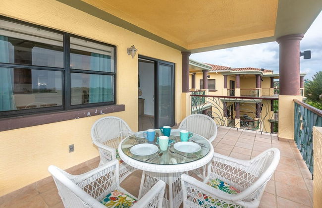 Pineapple Villa 442 2 Bedroom Condo by RedAwning - Photo 24