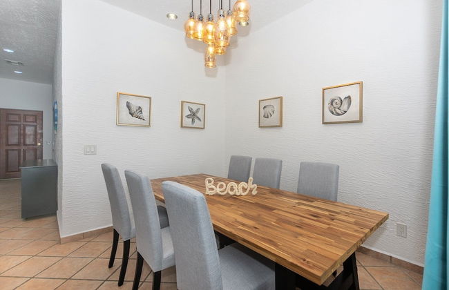 Pineapple Villa 442 2 Bedroom Condo by RedAwning - Photo 18