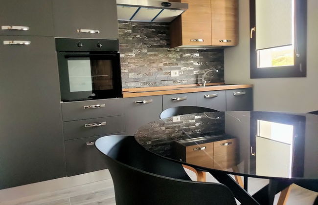 Suite Apartments Porto Pino I4mori - Foto 11