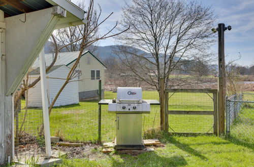 Photo 25 - Scenic Home on the Delaware River, Pet-friendly