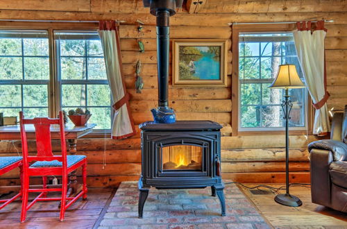 Photo 3 - Pine Mountain Club Log Home w/ Deck + Grill