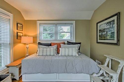Foto 4 - Lovely Kennebunk Guesthouse - 2 Mi to Dock Square