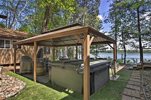Foto 42 - Loon Lake Lodge' w/ Dock, Sauna & Hot Tub