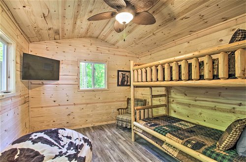 Foto 7 - Loon Lake Lodge' w/ Dock, Sauna & Hot Tub