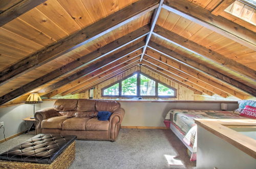 Photo 19 - Loon Lake Lodge' w/ Dock, Sauna & Hot Tub