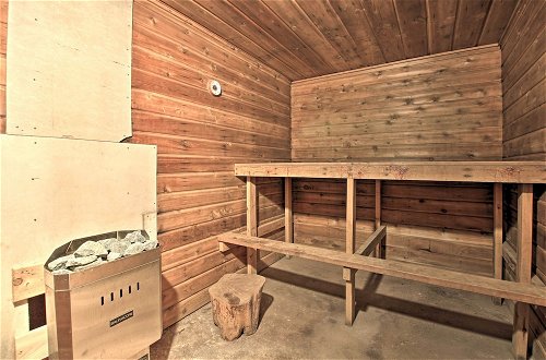 Foto 12 - Loon Lake Lodge' w/ Dock, Sauna & Hot Tub