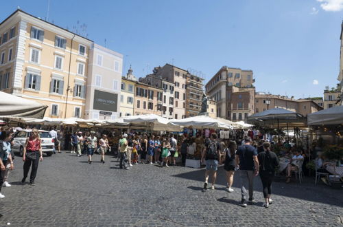 Photo 11 - Campo de Fiori Large Family Apartment