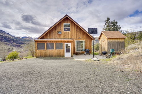 Photo 15 - Stunning Hilltop Home by John Day Fossil Beds