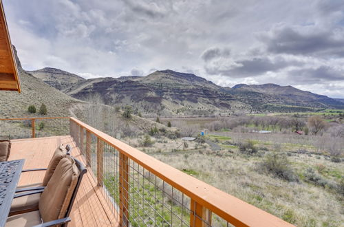 Foto 3 - Stunning Hilltop Home by John Day Fossil Beds