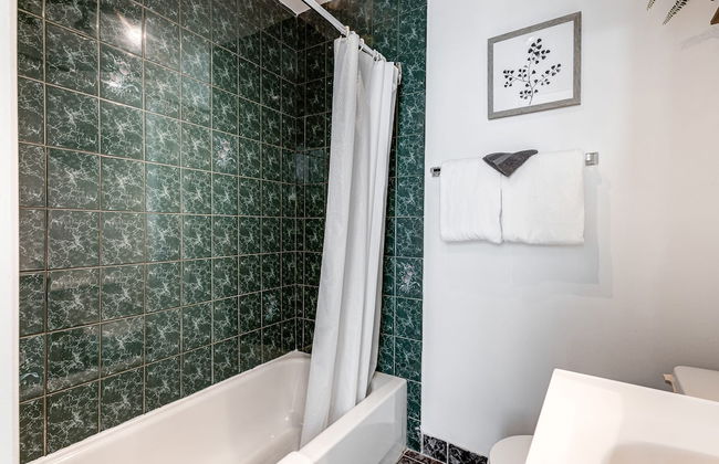 Single Room Parking View - Photo 45